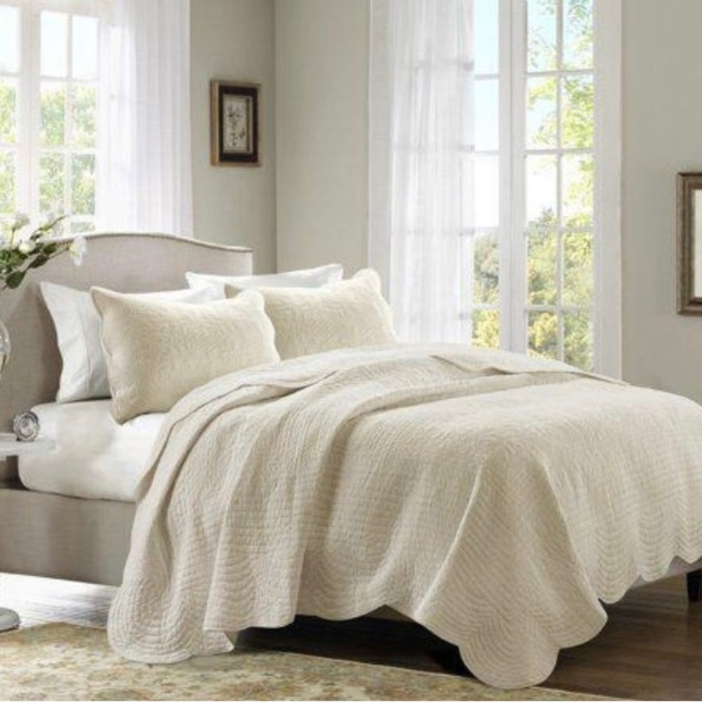 Madison Park Tuscany Full Queen 3pc Coverlet Set